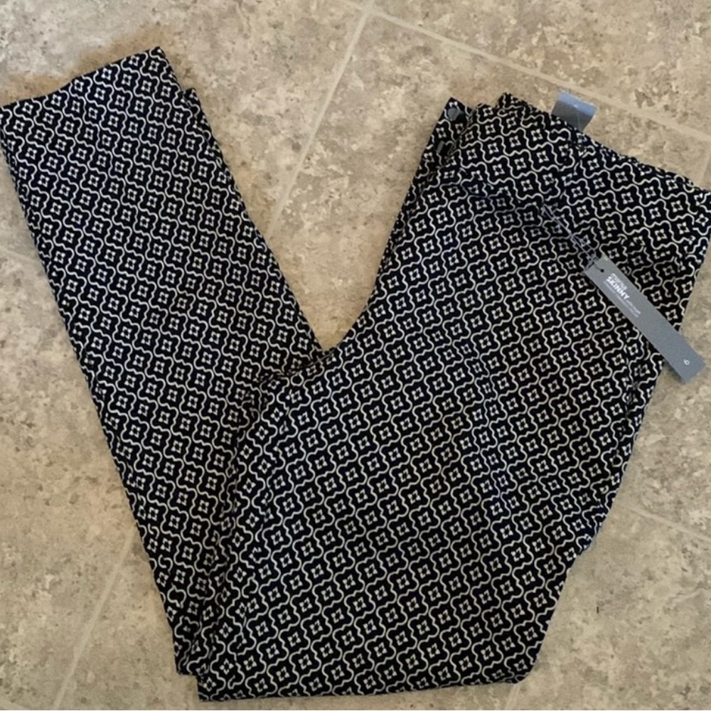 NWT Loft Marisa skinny SZ 6